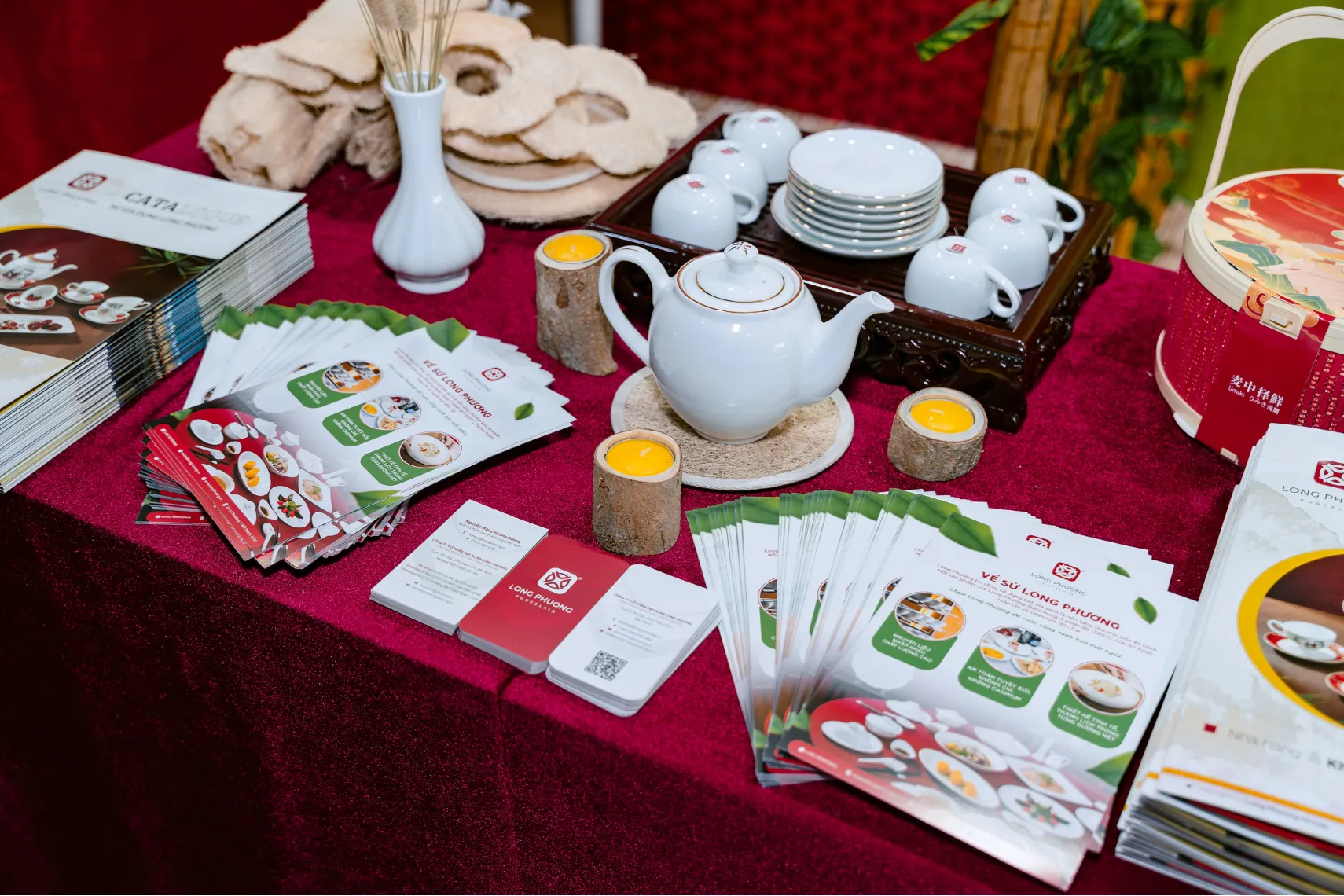 Sản phẩm của Long Phương là kết tinh từ bàn tay nghệ nhân Việt và công nghệ tiên tiến châu Âu